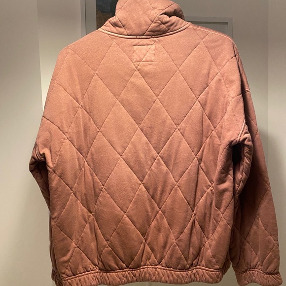 Abercrombie and Fitch Sweater Brand New - Picture 3 of 3